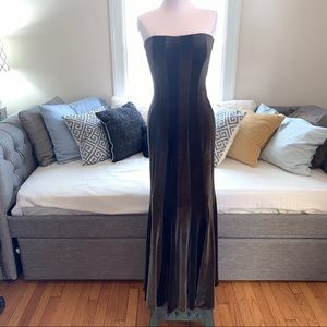 Floor length strapless Cache gown